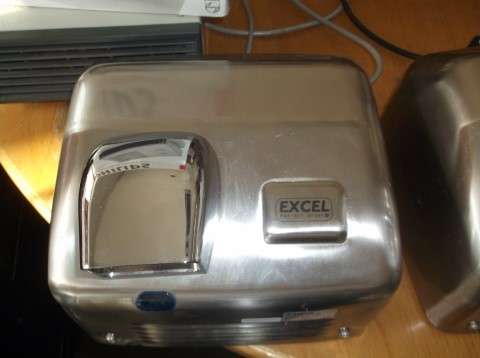 EXCEL HOT AIR HAND DRYER  ( AS NEW  / NEVER INSTALLED ) MODEL HD/04